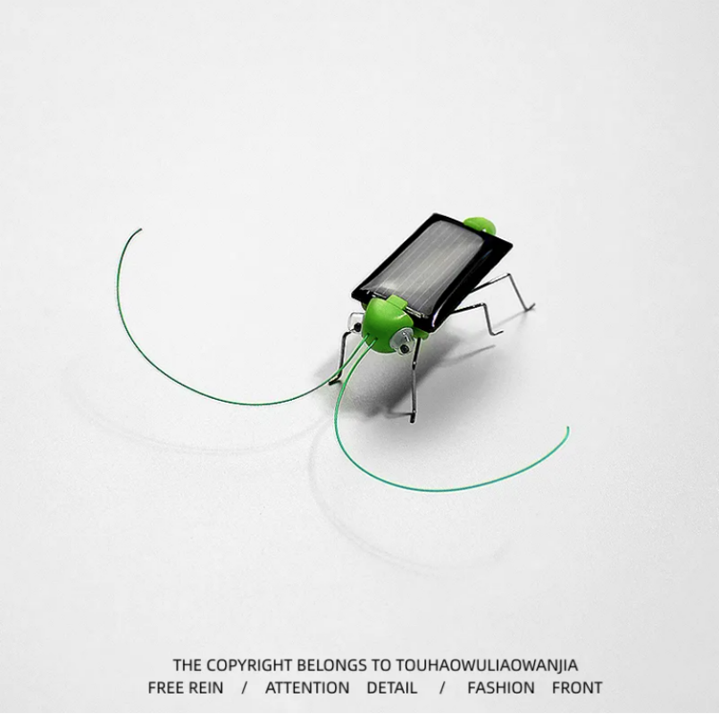 Novelty creative solar-powered crawling insects